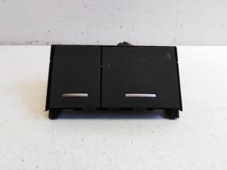 bontott HONDA ACCORD Első Hamutartó