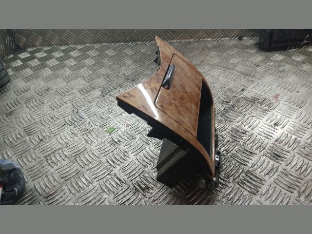 bontott HONDA ACCORD Első Hamutartó