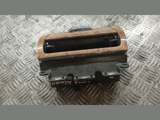 bontott HONDA ACCORD Első Hamutartó