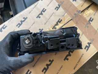 bontott HONDA ACCORD Első Hamutartó