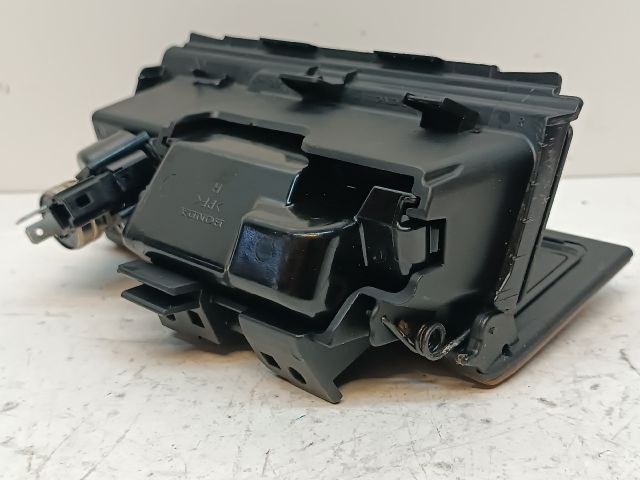 bontott HONDA ACCORD Első Hamutartó