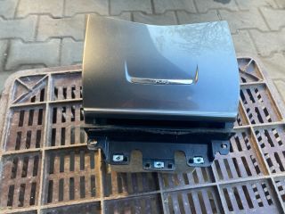 bontott HONDA ACCORD Első Tároló Rekesz