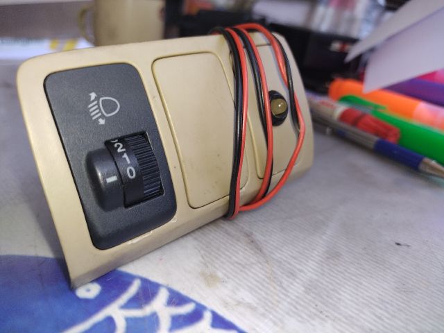 bontott HONDA ACCORD Fényszórómagasság Állító Kapcsoló