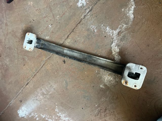 bontott HONDA ACCORD Hátsó Lökhárító Merevítő (Fém)