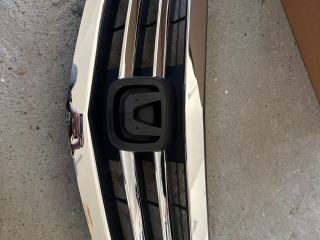 bontott HONDA ACCORD Hűtőrács