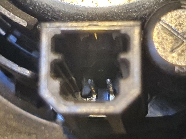 bontott HONDA ACCORD Jobb A Oszlop Hangszóró Burkolat