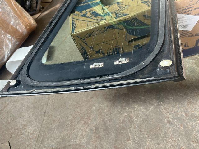 bontott HONDA ACCORD Jobb C Oszlop Oldalablak Üveg