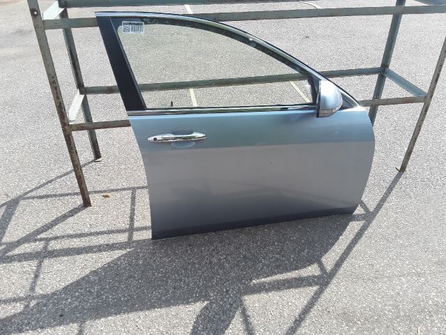 bontott HONDA ACCORD Jobb első Ajtó (Részeivel)