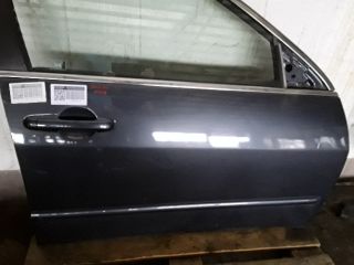 bontott HONDA ACCORD Jobb első Ajtó (Részeivel)