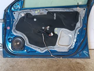 bontott HONDA ACCORD Jobb első Ajtó (Részeivel)