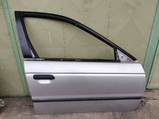 bontott HONDA ACCORD Jobb első Ajtó (Üres lemez)