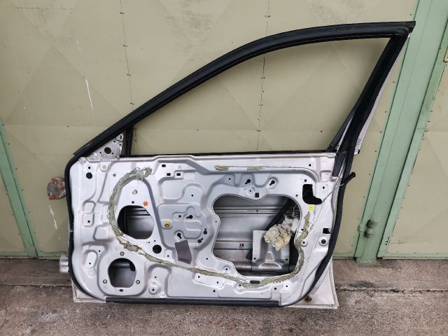 bontott HONDA ACCORD Jobb első Ajtó (Üres lemez)