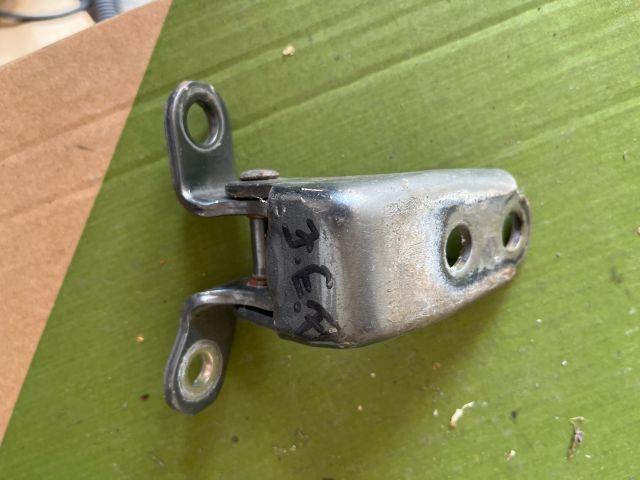 bontott HONDA ACCORD Jobb első Felső Zsanér