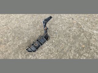 bontott HONDA ACCORD Jobb első Lökhárító Tartó (Műanyag)