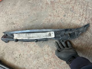 bontott HONDA ACCORD Jobb első Sárvédő Zajszigetelés