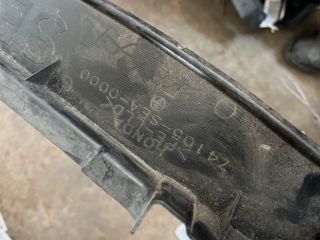 bontott HONDA ACCORD Jobb első Sárvédő Zajszigetelés