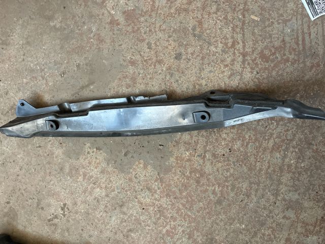 bontott HONDA ACCORD Jobb első Sárvédő Zajszigetelés