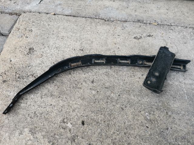 bontott HONDA ACCORD Jobb Fényszóró Tartó