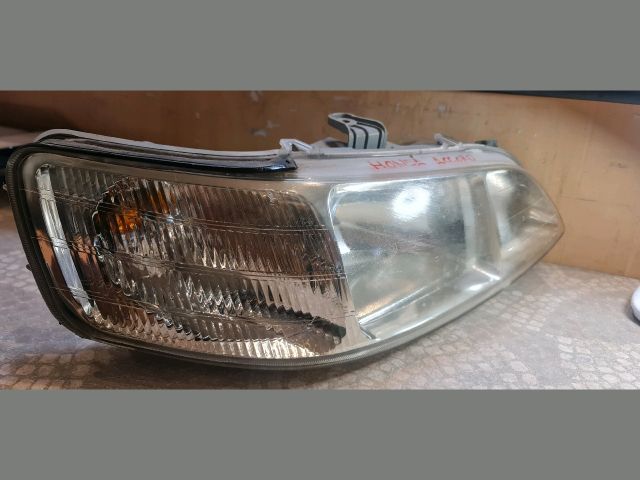 bontott HONDA ACCORD Jobb Fényszóró