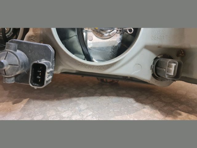 bontott HONDA ACCORD Jobb Fényszóró