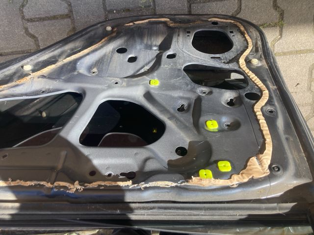 bontott HONDA ACCORD Jobb hátsó Ajtó (Részeivel)