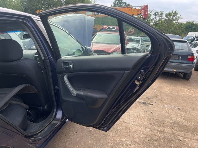 bontott HONDA ACCORD Jobb hátsó Ajtó (Üres lemez)