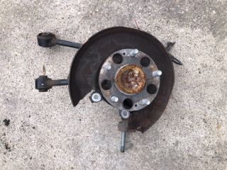 bontott HONDA ACCORD Jobb hátsó Csonkállvány Kerékaggyal