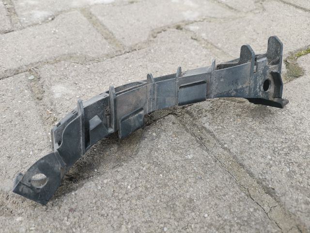 bontott HONDA ACCORD Jobb hátsó Lökhárító Tartó (Műanyag)