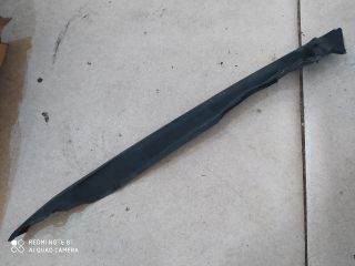 bontott HONDA ACCORD Jobb Sárvédő Csavar Burkolat