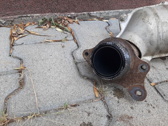 bontott HONDA ACCORD Katalizátor