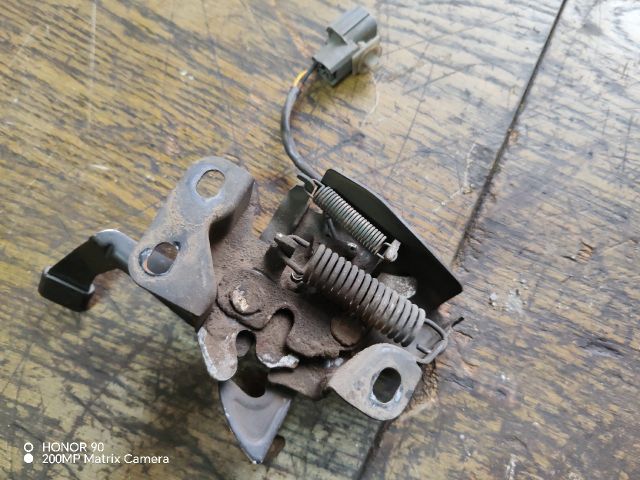 bontott HONDA ACCORD Motorháztető Zárszerkezet