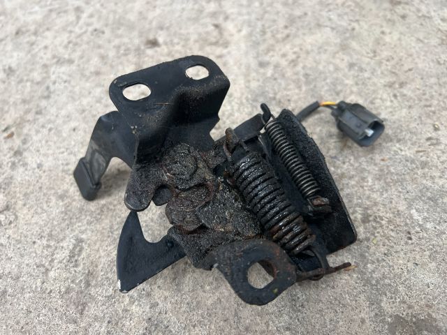 bontott HONDA ACCORD Motorháztető Zárszerkezet