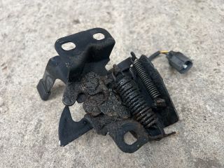 bontott HONDA ACCORD Motorháztető Zárszerkezet