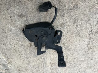 bontott HONDA ACCORD Motorháztető Zárszerkezet