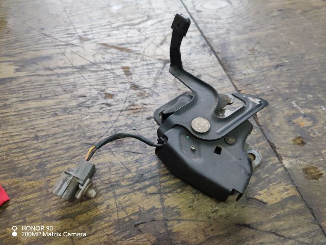 bontott HONDA ACCORD Motorháztető Zárszerkezet