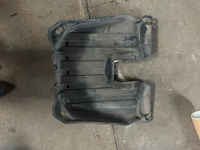 bontott HONDA ACCORD Pótkerék Tartó Fenéklemez