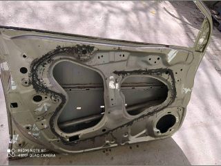 bontott HONDA City Bal első Ajtó (Üres lemez)