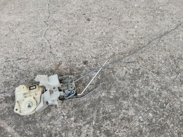 bontott HONDA City Bal első Ajtózár