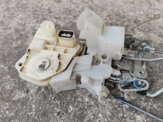 bontott HONDA City Bal első Ajtózár