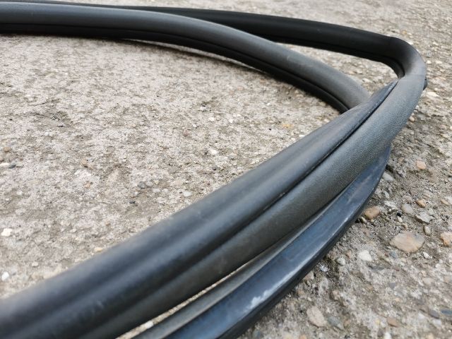 bontott HONDA City Bal első Gumikéder