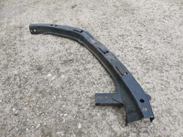 bontott HONDA City Bal Fényszóró Tartó