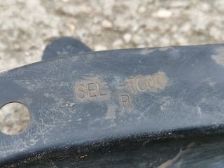 bontott HONDA City Jobb Fényszóró Tartó