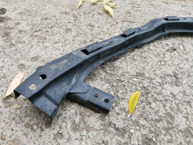 bontott HONDA City Jobb Fényszóró Tartó