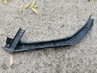 bontott HONDA City Jobb Fényszóró Tartó