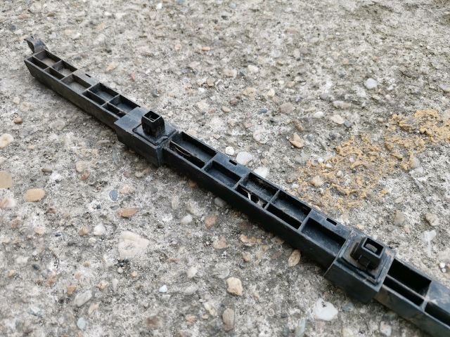 bontott HONDA City Jobb hátsó Lökhárító Tartó (Műanyag)