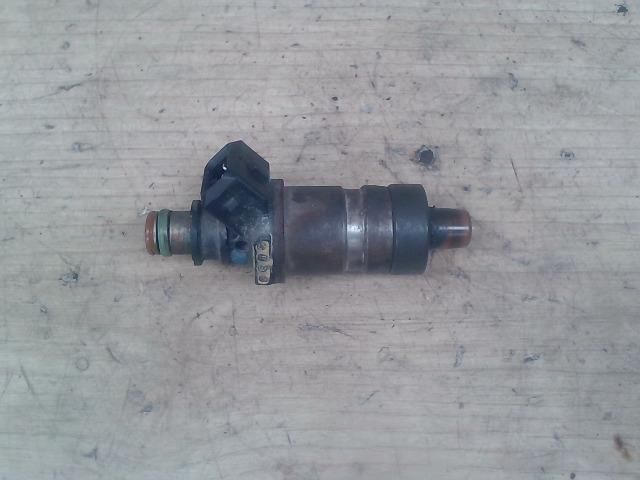 bontott HONDA CIVIC IV Porlasztó (1 db)