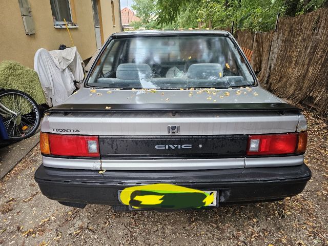 bontott HONDA CIVIC IV Csomagtérajtó (Részeivel)