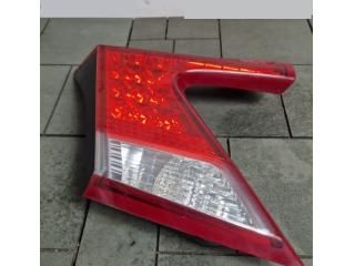 bontott HONDA CIVIC IX Bal Belső Hátsó Lámpa