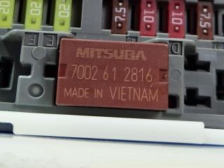 bontott HONDA CIVIC IX Biztosítéktábla Utastér