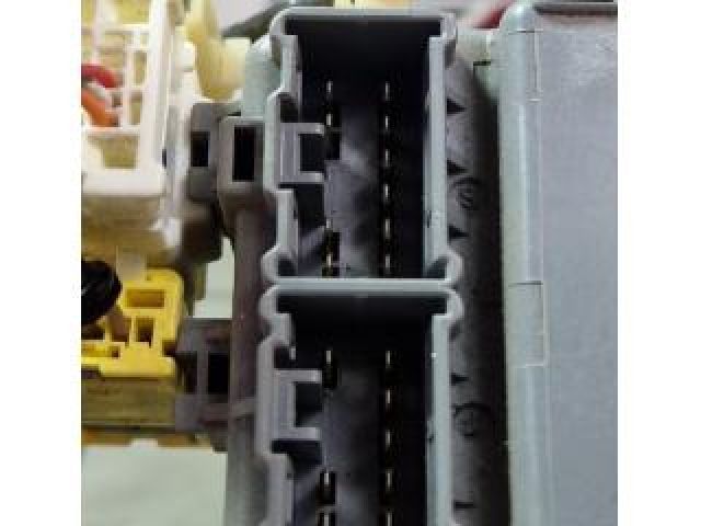 bontott HONDA CIVIC IX Biztosítéktábla Utastér